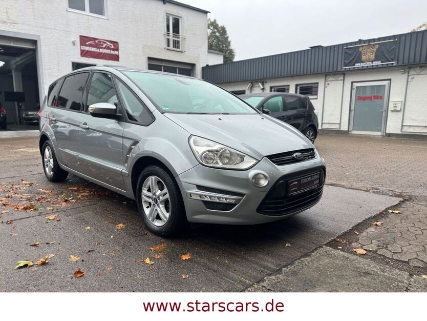 Ford S-Max 146.000 km 9.450 € Lage 32791