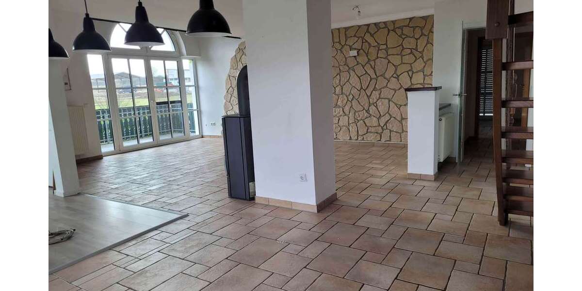 Etagenwohnung Geseke - 3 Zimmer, 102 m&sup2;, 915&euro; | Angebot:25469684