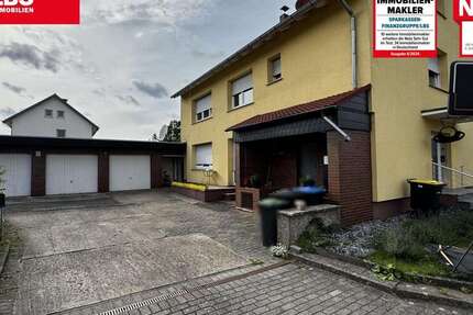 Haus zum Kaufen in Leopoldshöhe 485.000 € 210 m² 10 zimmer