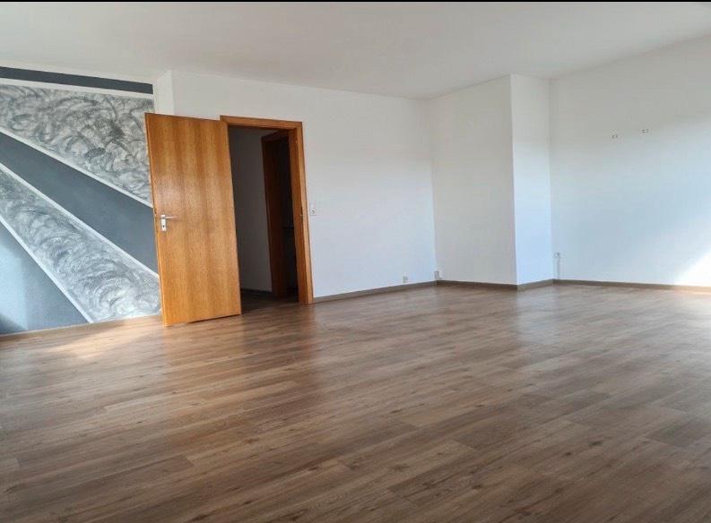 Dachgeschoßwohnung Bad Driburg - 2 Zimmer, 61 m&sup2;, 395&euro; | Angebot:25257669