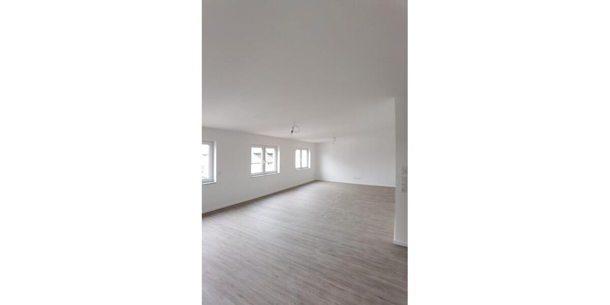 Dachgeschoßwohnung Hövelhof - 3 Zimmer, 101 m&sup2;, 1.200&euro; | Angebot:27621948