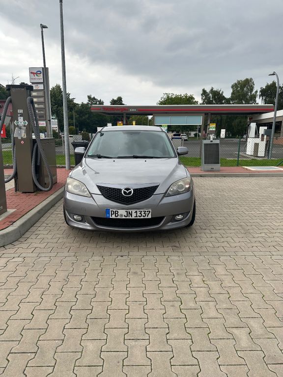Mazda 3 201.004 km 1.400 € Büren 33142