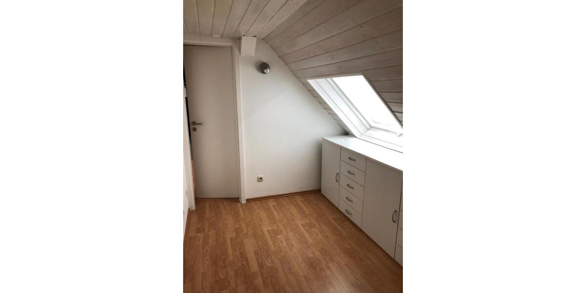Einfamilienhaus Bad Lippspringe - 9 Zimmer, 237 m&sup2;, 499.000&euro; | Angebot:27113652
