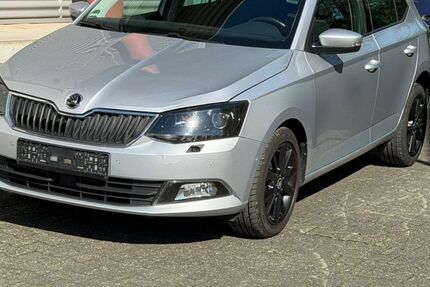 Skoda Fabia 200.000 km 4.599 &euro; Paderborn 33100
