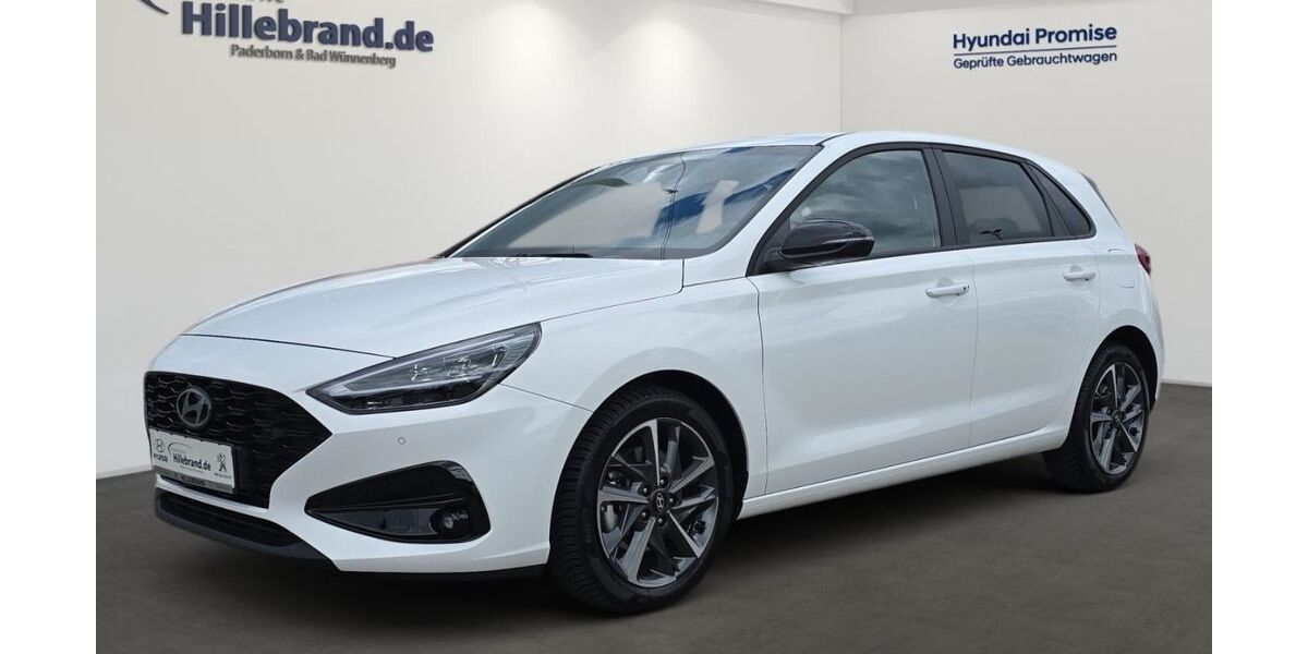 Hyundai i30 5.600 km 21.990 &euro; Paderborn 33106