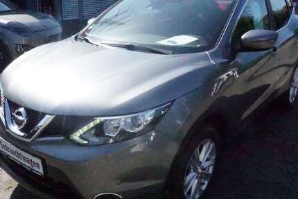 Nissan Qashqai 62.500 km 12.890 &euro; Paderborn 33106