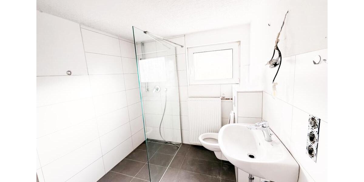 Einfamilienhaus Altenbeken - 8 Zimmer, 167 m&sup2;, 360.000&euro; | Angebot:25978941