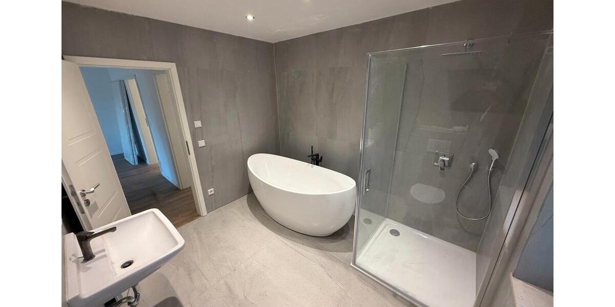 Erdgeschoßwohnung Paderborn Neuenbeken - 3 Zimmer, 100 m&sup2;, 1.500&euro; | Angebot:26262951