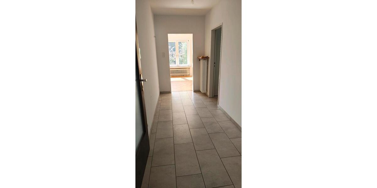 Erdgeschoßwohnung Paderborn Neuenbeken - 4 Zimmer, 87 m&sup2;, 1.250&euro; | Angebot:26383002