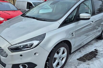 Ford S-Max 87.000 km 14.990 &euro; Detmold 32756