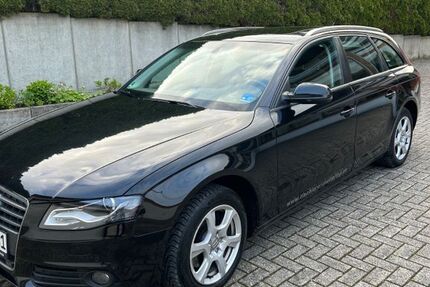 Audi A4 193.039 km 8.200 &euro; Bad Wünnenberg Haaren 33181
