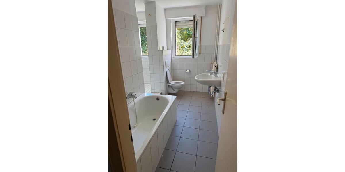 Erdgeschoßwohnung Büren - 5 Zimmer, 110 m&sup2;, 229.000&euro; | Angebot:27624213