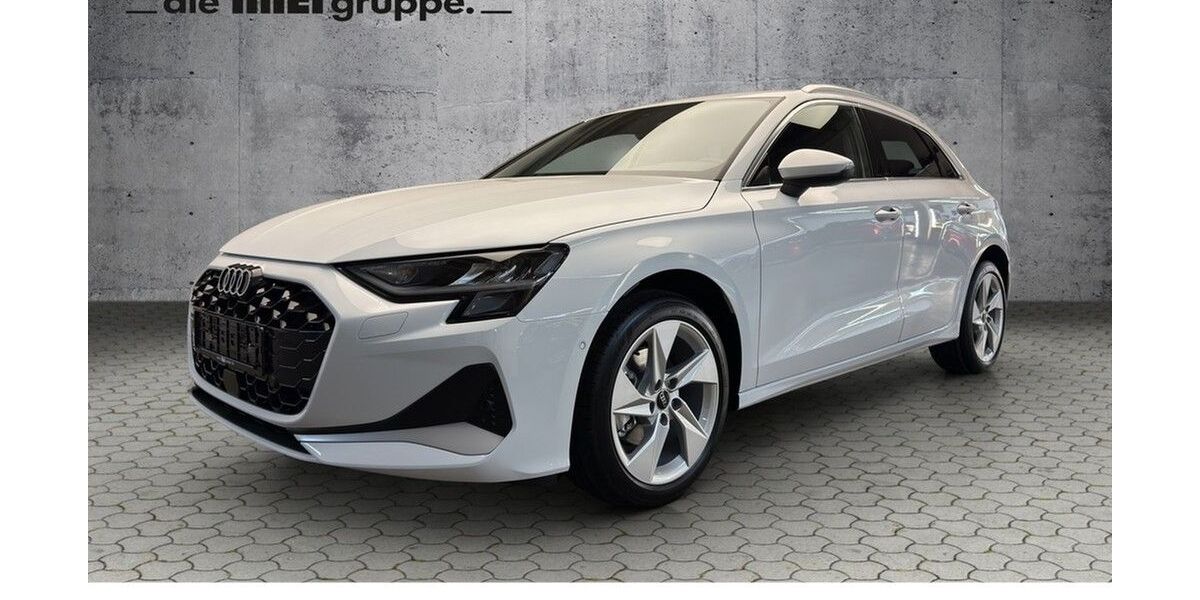 Audi A3 8.000 km 29.900 &euro; Paderborn 33100