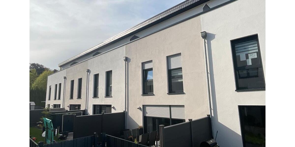 Reihenhaus Bad Driburg - 5 Zimmer, 145 m&sup2;, 1.300&euro; | Angebot:26591873