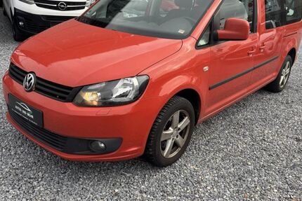 VW Caddy 233.000 km 6.999 € Paderborn 33100