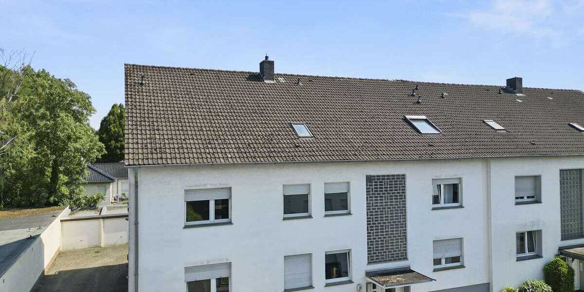 Etagenwohnung Paderborn - 3 Zimmer, 93 m&sup2;, 170.000&euro; | Angebot:27271401