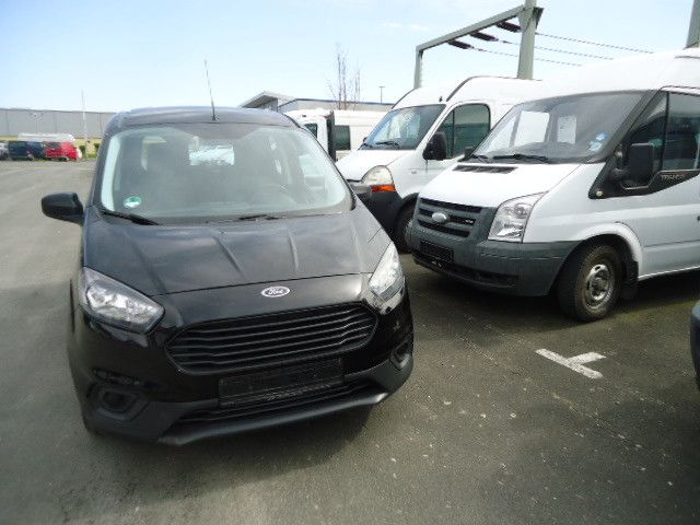 Ford Transit 104.400 km 7.690 &euro; Paderborn 33104