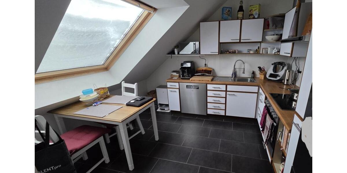 Dachgeschoßwohnung Bad Lippspringe - 2 Zimmer, 78 m&sup2;, 975&euro; | Angebot:24767201