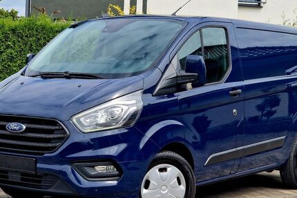 Ford Transit Custom 150.000 km 18.999 &euro; Bad Lippspringe 33175