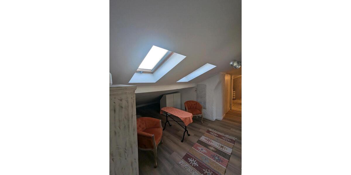 Dachgeschoßwohnung Paderborn Neuenbeken - 1 Zimmer, 45 m&sup2;, 700&euro; | Angebot:24485172