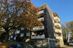 Große ETW mit neuen Fenstern (Erbbau) 4 zimmer