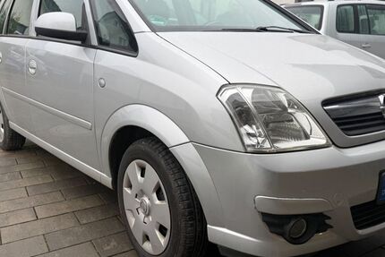 Opel Meriva 116.588 km 3.890 € Horn Bad Meinberg 32805