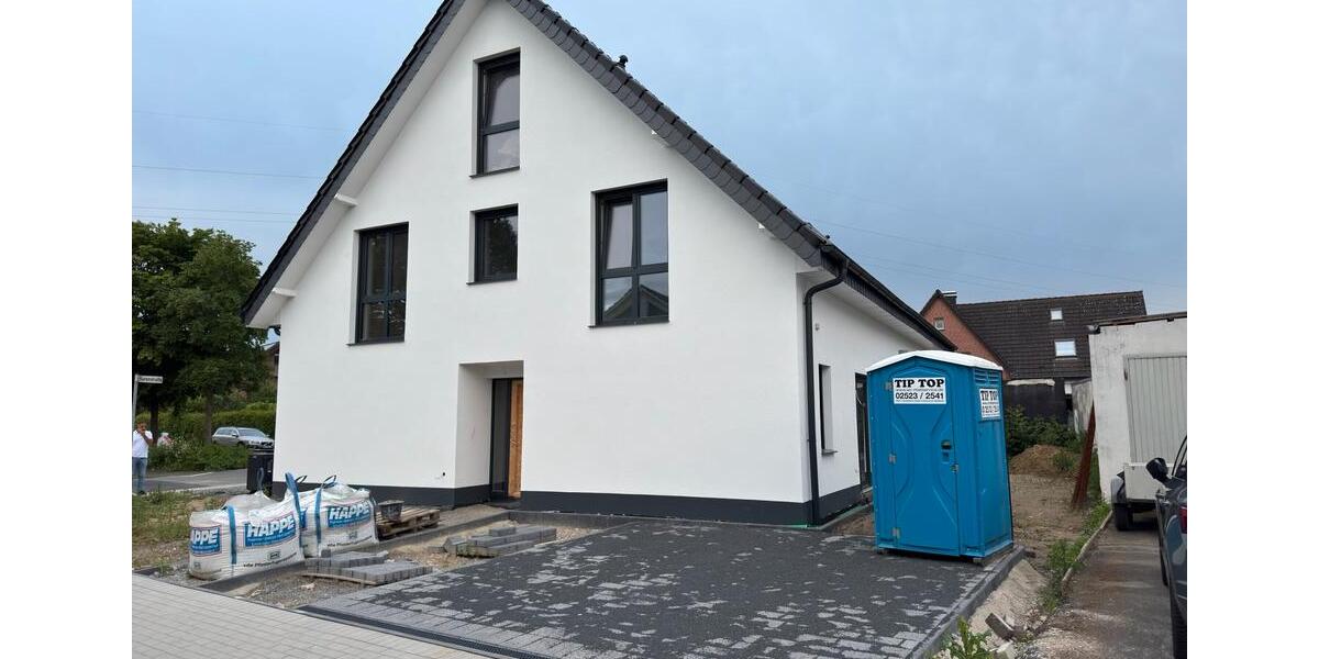 Doppelhaushälfte Salzkotten - 6 Zimmer, 138 m&sup2;, 459.000&euro; | Angebot:27003876