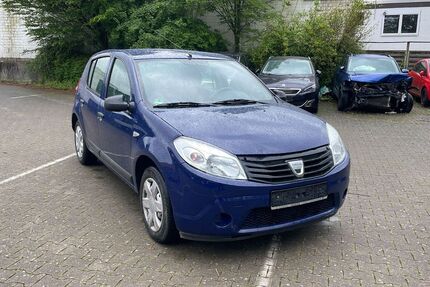 Dacia Sandero 170.000 km 1.750 &euro; Detmold 32758