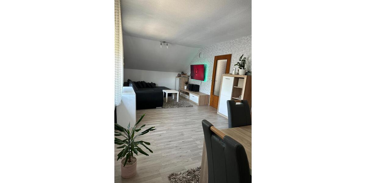 Etagenwohnung Borchen - 5 Zimmer, 96 m&sup2;, 480&euro; | Angebot:25280433