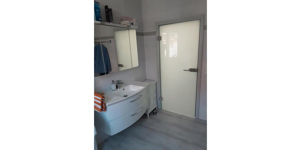 Einfamilienhaus Nieheim - 3 Zimmer, 120 m&sup2;, 299.000&euro; | Angebot:26044519