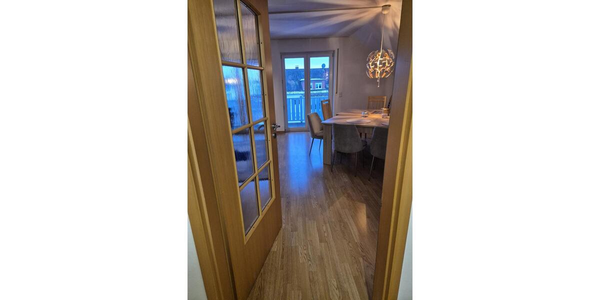 Dachgeschoßwohnung Paderborn - 3 Zimmer, 91 m&sup2;, 750&euro; | Angebot:25571549