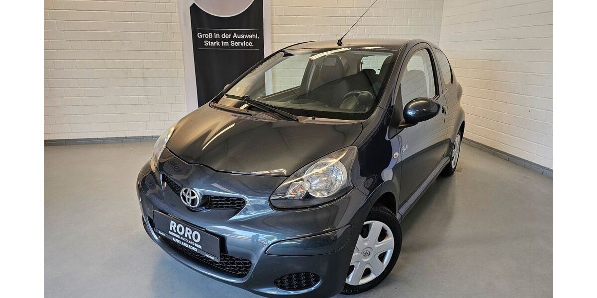Toyota Aygo (X) 91.150 km 3.550 € Lippstadt 59557