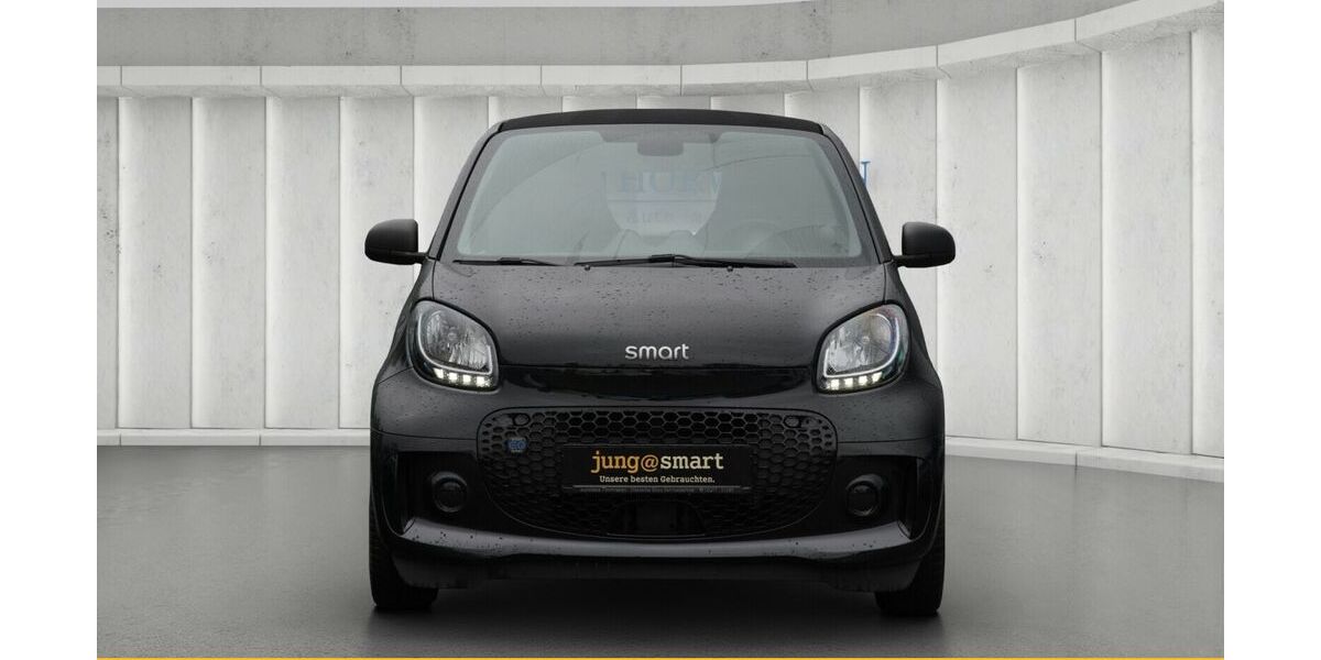 Smart ForTwo 22.030 km 9.600 € Schloß Holte-Stukenbrock 33758