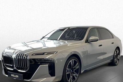 BMW 740 14.529 km 92.999 &euro; Paderborn 33104