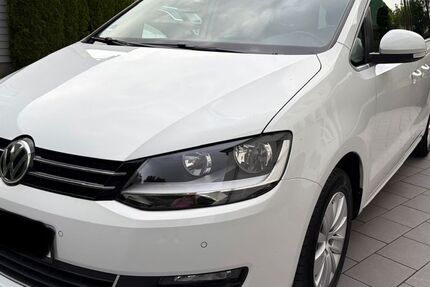 VW Sharan 93.350 km 22.999 &euro; Paderborn 33102