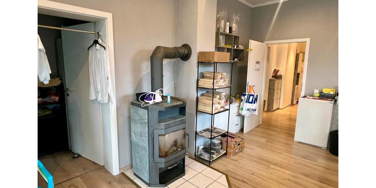 Etagenwohnung Detmold - 4 Zimmer, 129 m&sup2;, 1.100&euro; | Angebot:26386958