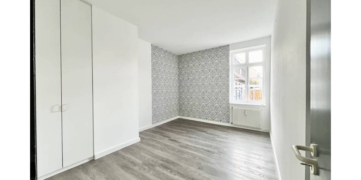 Etagenwohnung Detmold Innenstadt - 2 Zimmer, 93 m&sup2;, 199.000&euro; | Angebot:26093789