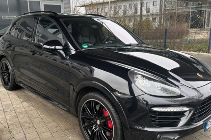 Porsche Cayenne 193.200 km 27.850 &euro; Paderborn 33104
