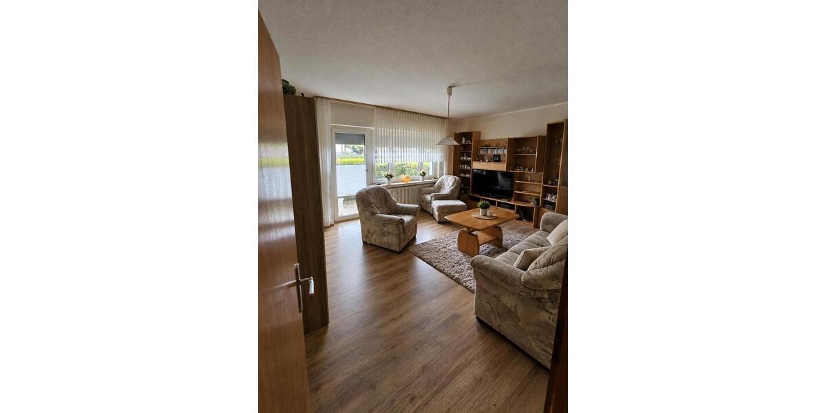 Erdgeschoßwohnung Nieheim - 2 Zimmer, 60 m&sup2;, 590&euro; | Angebot:27544620