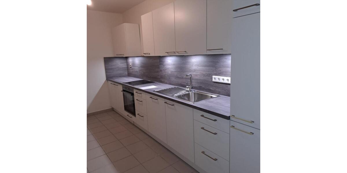Etagenwohnung Nieheim - 3 Zimmer, 92 m&sup2;, 600&euro; | Angebot:26603543