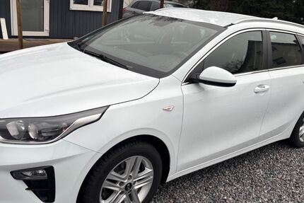 Kia ceed Sportswagon 75.314 km 15.690 &euro; Paderborn 33104
