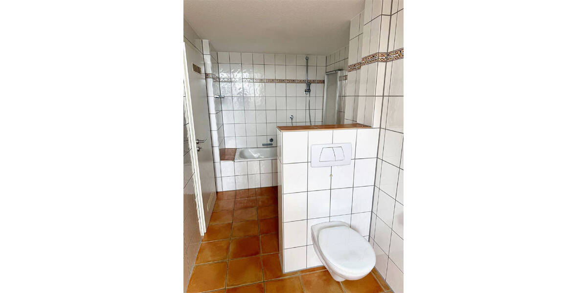 Etagenwohnung Paderborn Kernstadt - 2 Zimmer, 87 m&sup2;, 590&euro; | Angebot:26675025