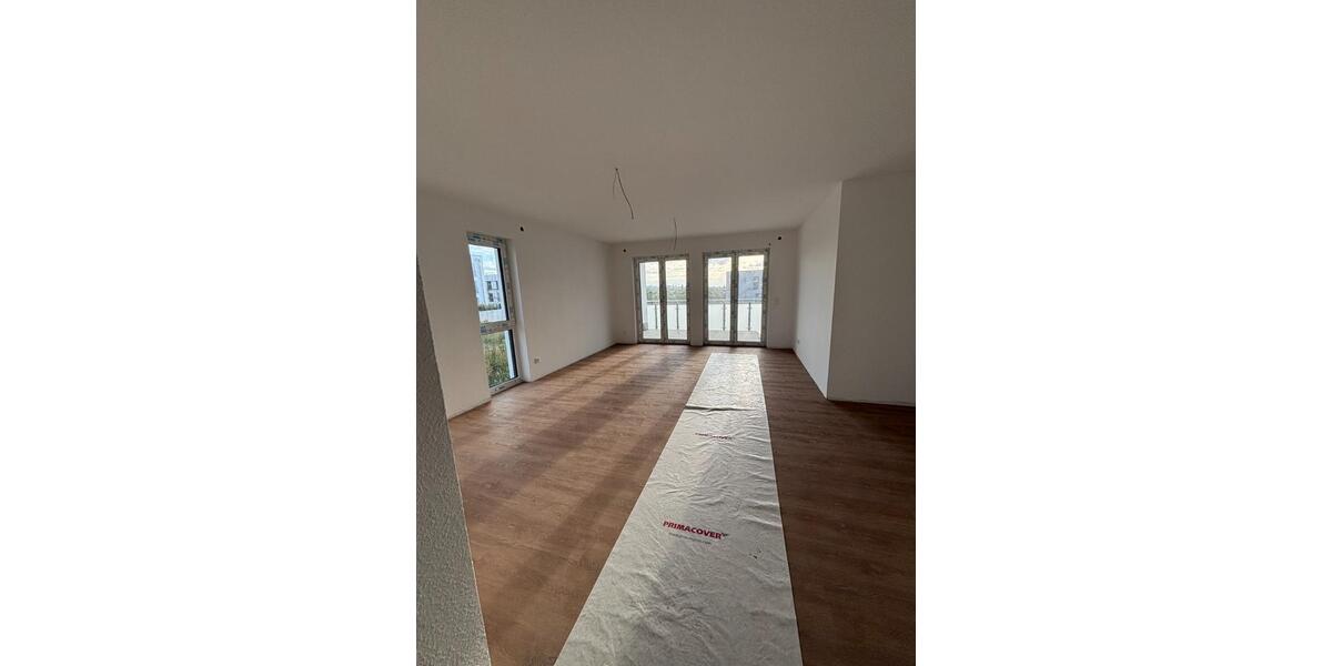Neubau 4-Zimmerwohnung mit Balkon und Tiefgarage 4 zimmer