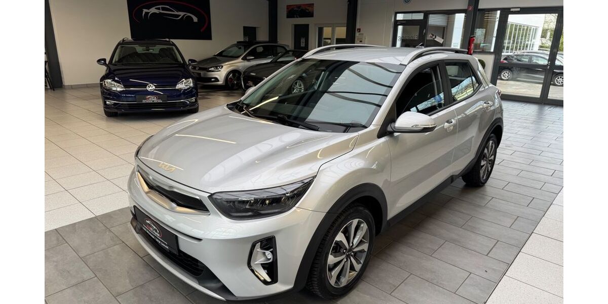 Kia Stonic 43.000 km 15.999 &euro; Detmold 32758