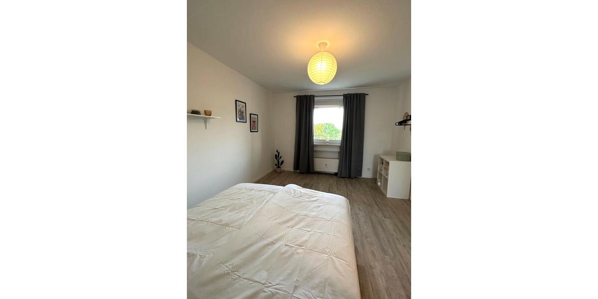 Etagenwohnung Bielefeld Sennestadt - 3 Zimmer, 90 m&sup2;, 1.490&euro; | Angebot:26615593