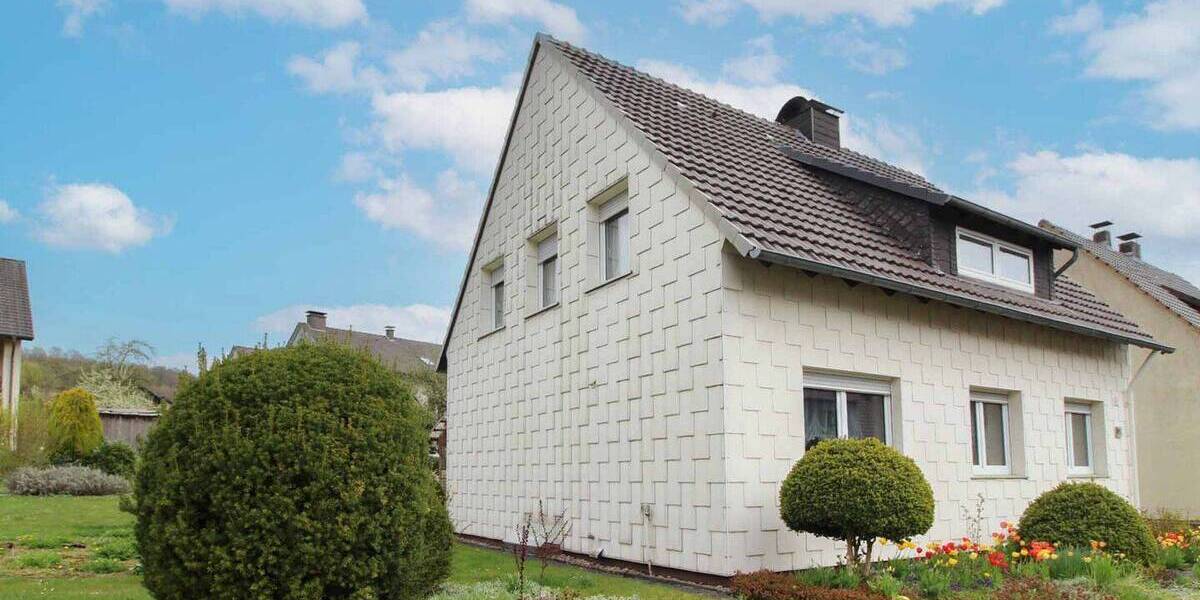 Einfamilienhaus Bad Driburg Siebenstern - 7 Zimmer, 175.000&euro; | Angebot:26275612