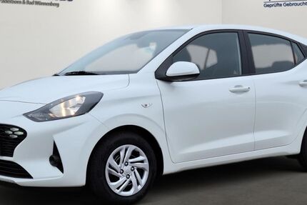 Hyundai i10 5.000 km 15.990 € Bad Wünnenberg 33181