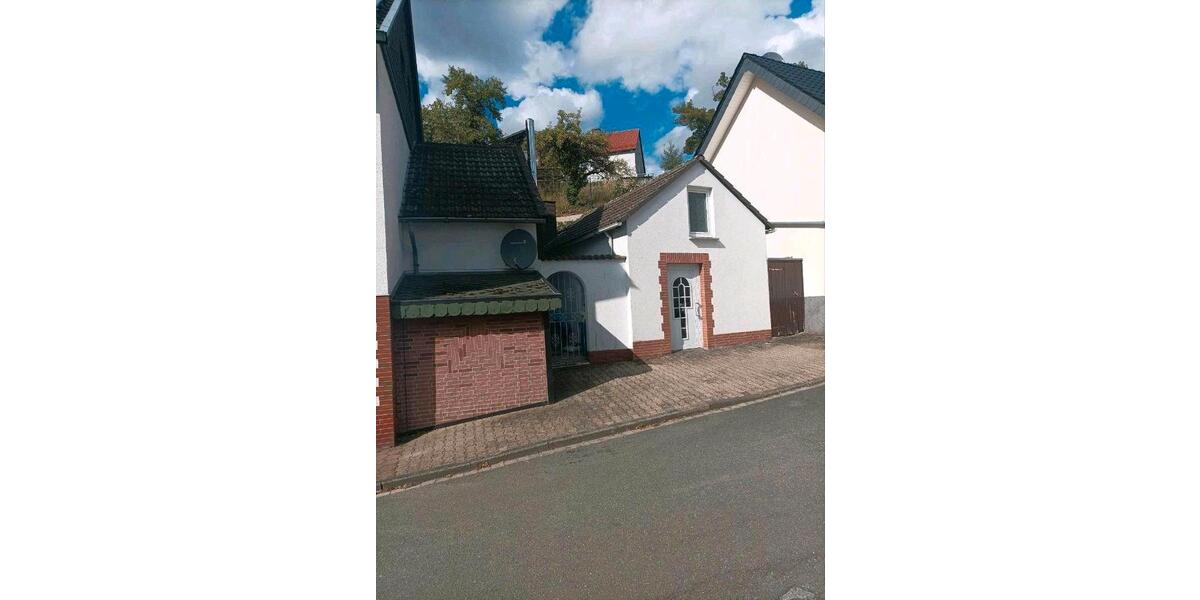 Einfamilienhaus Büren - 4 Zimmer, 160 m&sup2;, 260.000&euro; | Angebot:27150813