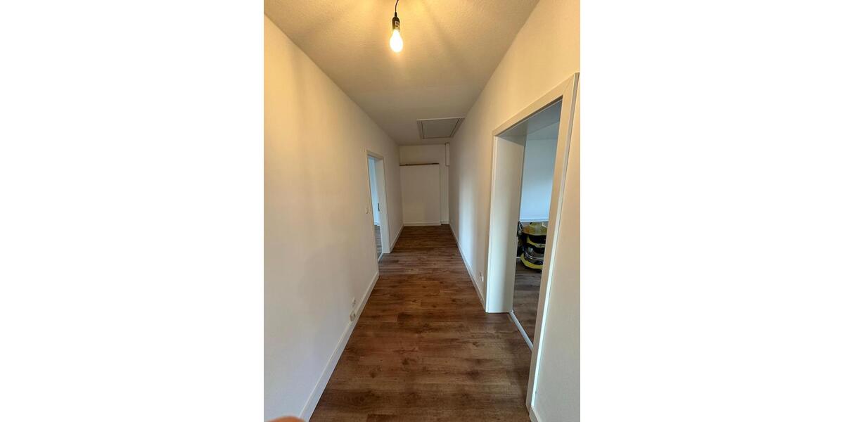 Hochparterre Bad Wünnenberg - 3 Zimmer, 115 m&sup2;, 750&euro; | Angebot:24859522