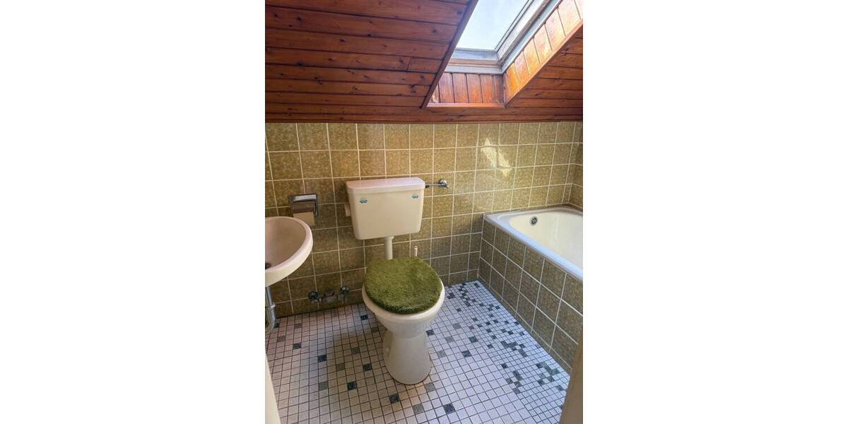 Mehrfamilienhaus, Wohnhaus Brakel - 1 Zimmer, 240 m&sup2;, 350.000&euro; | Angebot:26724088